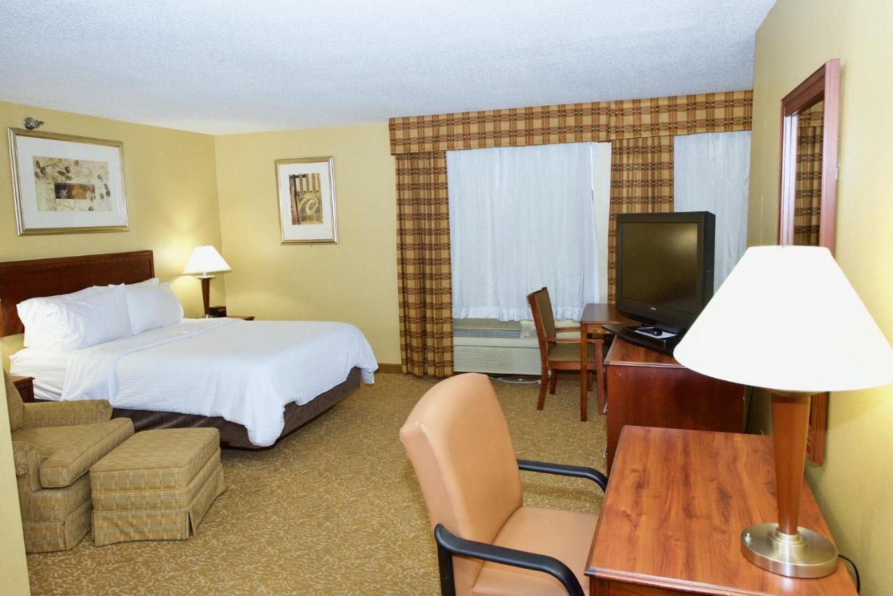 Holiday Inn Express Hotel & Suites Fenton/I-44 By Ihg Esterno foto