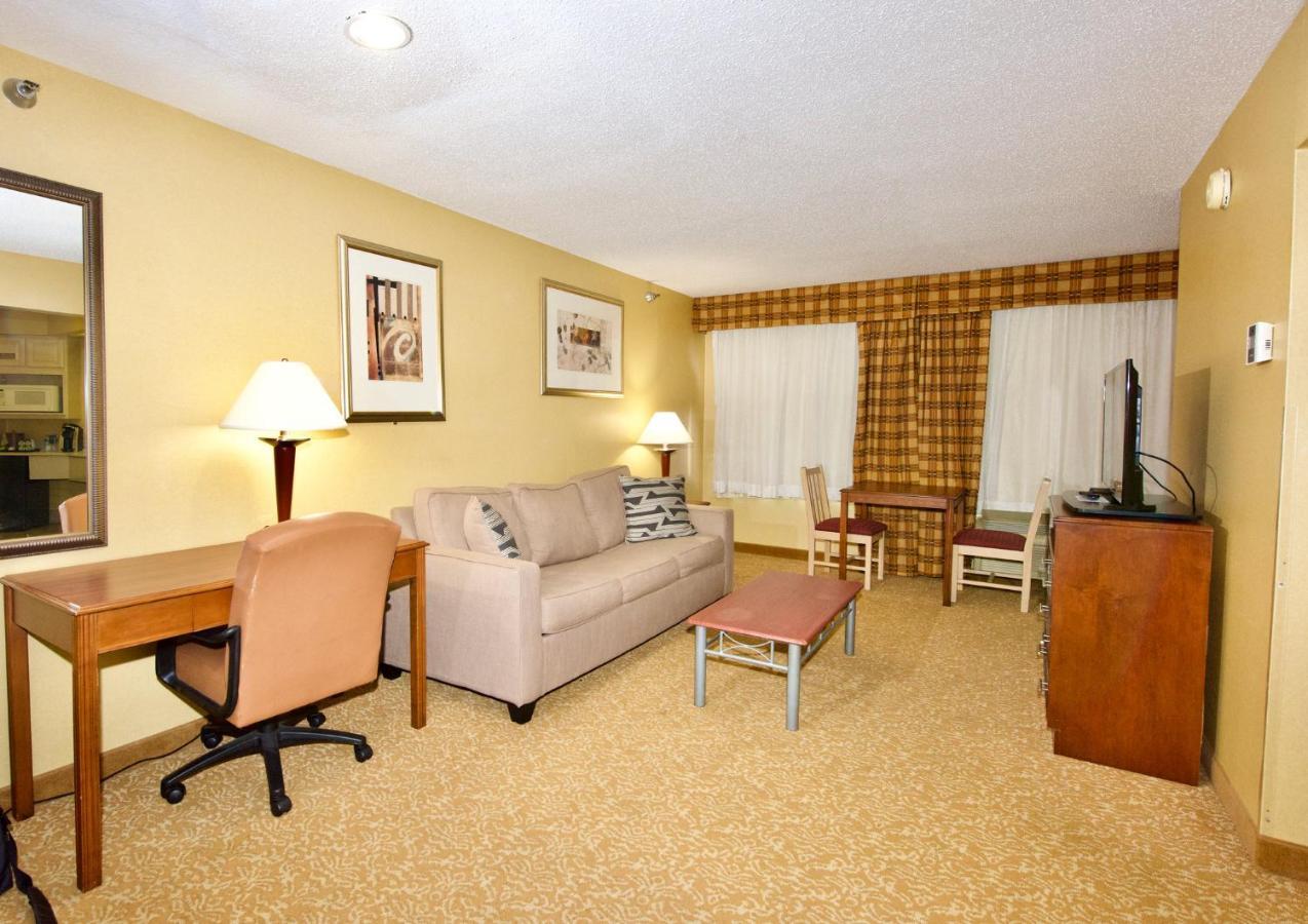 Holiday Inn Express Hotel & Suites Fenton/I-44 By Ihg Esterno foto