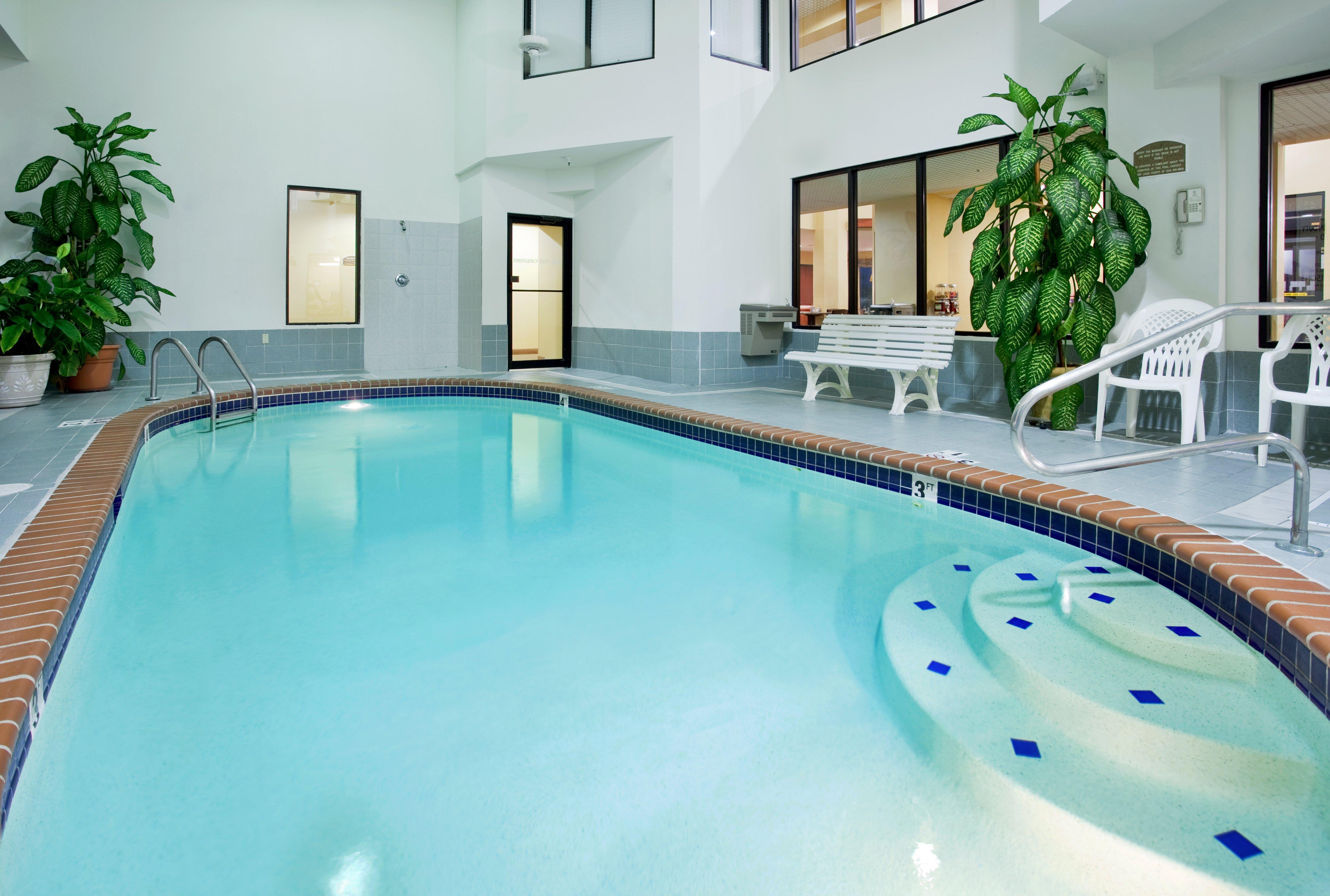 Holiday Inn Express Hotel & Suites Fenton/I-44 By Ihg Esterno foto