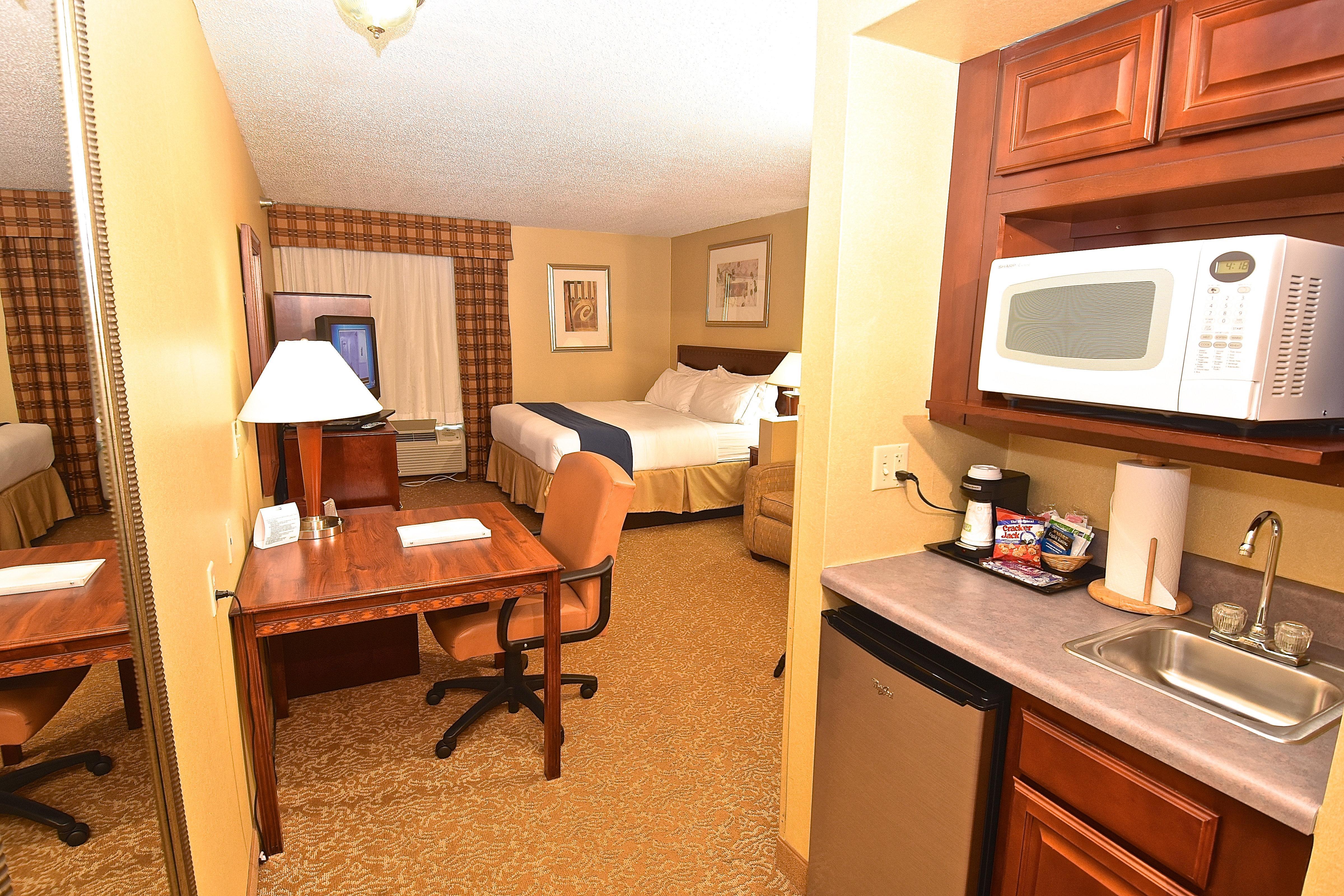 Holiday Inn Express Hotel & Suites Fenton/I-44 By Ihg Esterno foto
