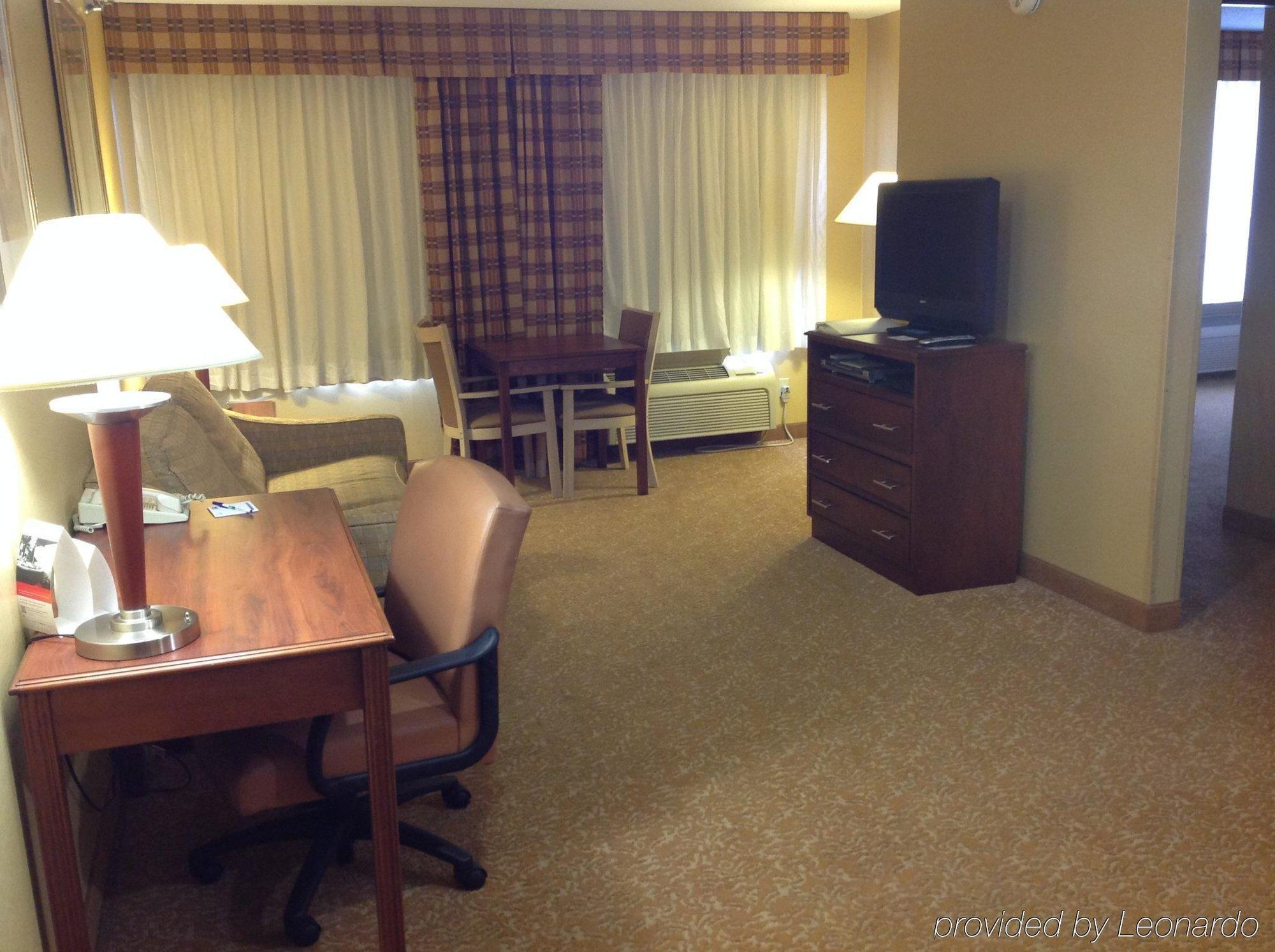 Holiday Inn Express Hotel & Suites Fenton/I-44 By Ihg Esterno foto
